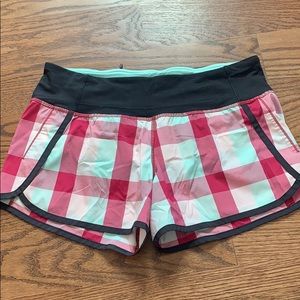 Lululemon speed short